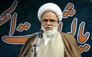  کرمانشاه، نماد وحدت؛ امام جمعه خواستار توجه دولت به مطالبات اساسی شد