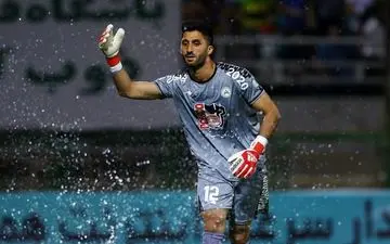 گلر جدید آبی ها نخستین بازی لیگ بیستم را از دست داد