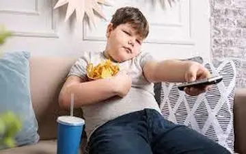  چاقی در کودکان چه دلایلی دارد؟