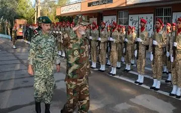 بازدیدسرلشگر موسوی از یگان‌های جنوب غرب کشور 