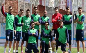 تمرین سرخپوشان تعطیل شد