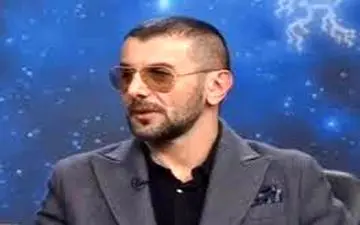 سلفی امین حیایی به همراه پسرش در عید