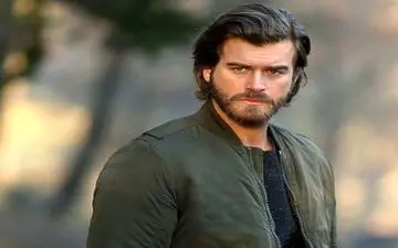 ارتباط عجیب بازیگر خوش‌چهره ترکیه ای با آقازاده‌های ایرانی