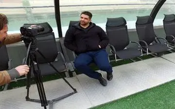 شوک منصوریان به فوتبال