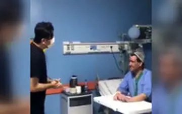 روحیه دادن به یک بیمار به سبک پزشک خوش صدای تبریزی