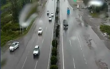  مه گرفتگی همراه با کاهش دید در برخی جاده ها