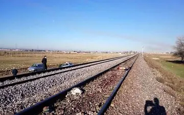 برخورد با قطار حادثه آفرید / مرد سمنانی جان باخت !