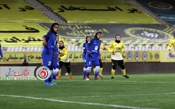 گزارش تصویری؛ نقش جهان برای بانوان سپاهانی هم خوش یومن بود