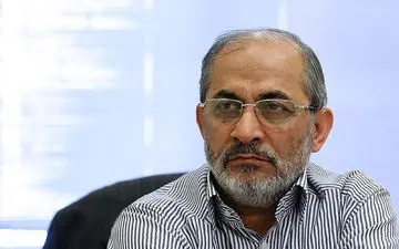 ترامپ از هر دیوانه ای دیوانه تر است /  تحریم ها مقدمه خودکفایی ایران است /  انتظار هیچ حمایتی را از اروپا نداریم/