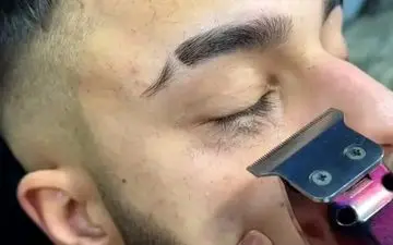 چرا نباید مژه‌ها را بتراشید؟ هشدار پزشکی درباره یک ترند تیک‌تاکی