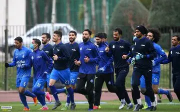 لشگرکشی خانوادگی رشید به تمرین استقلال 