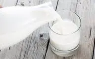 شیر بیشتر، خطرات بیشتر! مصرف روزانه شیر چطور می‌تواند سلامتی شما را تهدید کند؟