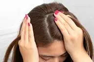 مقصر خشکی پوست و شوره سر شما کمبود این ویتامین ها و مواد معدنی است