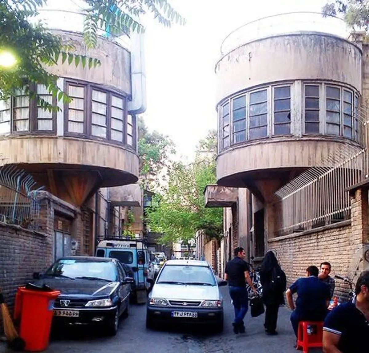 کوچه لولاگر تهران  و یک دنیا زیبایی|خانه های دوقلوی تهران کجاست ؟
