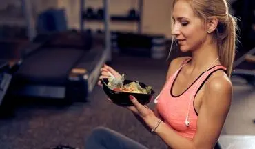بهترین زمان غذا خوردن چه وقتی است؟ قبل، حین یا بعد از ورزش؟ 