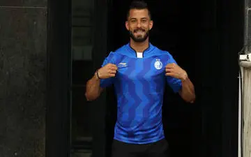 شماره 9 جدید باشگاه استقلال از راه رسید