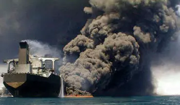  شعله های کشتی ایرانی تا ۱۰۰ متر پرتاب می شود