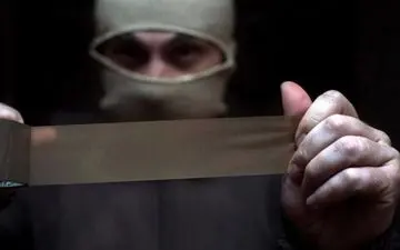 نجات دختر ۲۰ ساله پس از شش ماه گروگان‌گیری/ او به بهانه بازیگری به خلوتگاه رفته بود