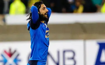 ستارۀ خارجی استقلال دست به افشاگری زد +عکس