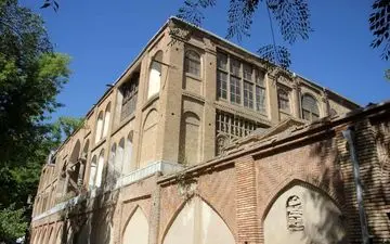 بنای تاریخی عمارت وکیل سنندج‎