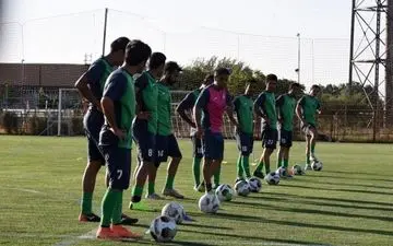 غیبت 2 بازیکن ماشین سازی در دیدار با استقلال