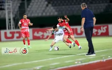 رقابت مربیان در اوج هیجان؛ گاریدو و ربیعی در قاب دوربین