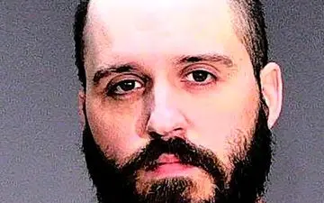 پدر بی رحم کودک 5 ماهه اش را به خاطر گریه کردن با قصاوت تمام کشت / در آمریکا اتفاق افتاد +عکس