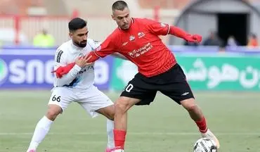 تراکتور آب پاکی روی دست آلوز ریخت: مخالفت با جدایی و الزام به تمرین
