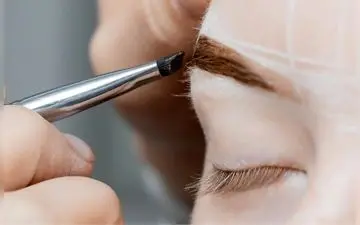 دکاپاژ  ابرو چیست و با ابرو چه می کند؟