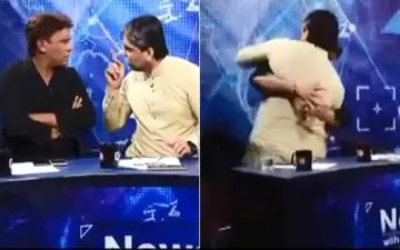 کتک کاری مهمانان برنامه حین پخش زنده تلویزیونی!