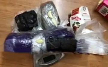  یک کیلو تریاک از مسافر متروکشف شد