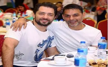 عکس یادگاری پیمان معادی و بهرام رادان در یک دورهمی فوتبالی