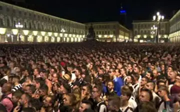 شایعه بمب گذاری در تورین با هزار نفر زخمی + فیلم