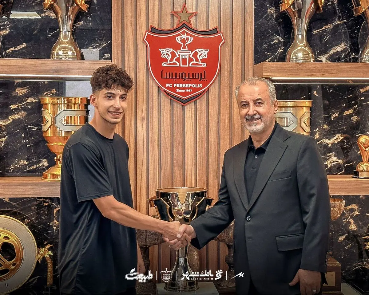 بمب نقل و انتقالات پرسپولیس؛ قرارداد سه ساله با مدافع جوان!