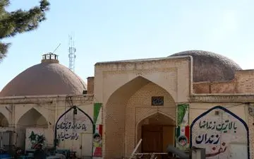 خطر کناره‌گیری مدیریت شهری سمنان از مرمت کاروانسرای عباسی