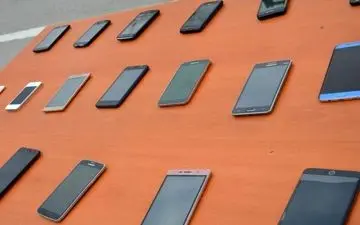 دستگیری خریداران گوشی‌های مسروقه در کرمانشاه

