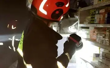 آتش سوزی داروخانه بزرگ