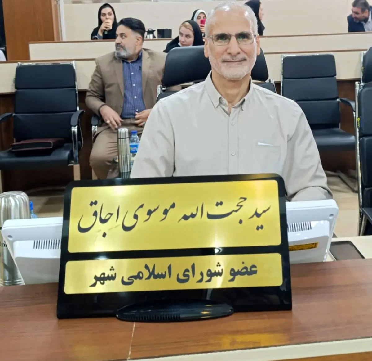 غیبت ۴عضو، چهارمین جلسه فوقالعاده شورای شهر را به تعطیلی کشاند/ موسویاجاق: قصور دستگاههای نظارتی کمتر از اعضای متخلف شورا نیست