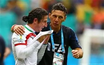  غیبت سامورایی مقابل چشم بادامی ها