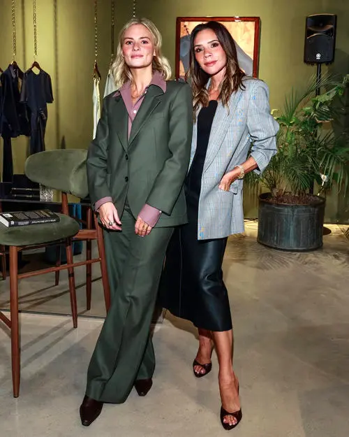 دامن چرم ویکتوریا بکهام