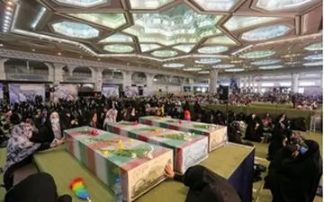 
برگزاری مراسم قرائت دعای عرفه در مصلای امام خمینی(ره) 