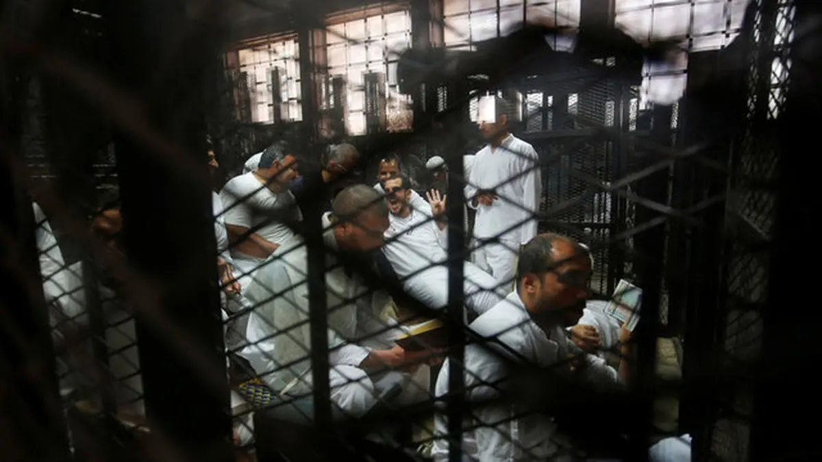 مقامات مصر ده‌ها نفر را بازداشت کردند