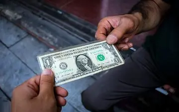 جلسه ۵ ساعته کمیسیون اقتصادی مجلس درباره وضعیت بازار ارز