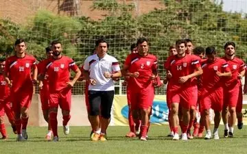  آغاز تمرینات تراکتورسازی برای دیدار با فولاد در غیاب ملی‌پوشان