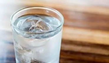 از خطرات جدی نوشیدن آب سرد با خبر هستید؟