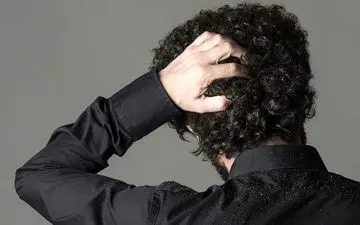 چطور با روش‌های طبیعی از شر شوره‌‌ی سر خلاص شویم؟