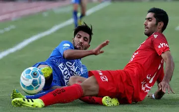 حرکت ستودنی ستارۀ استقلال برای بازیکن پرسپولیس + عکس