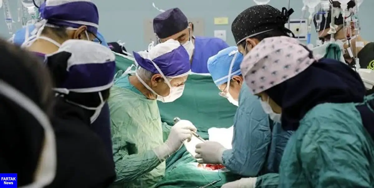 ۱۰ ساعت تلاش جراحان شیرازی برای جداسازی دوقلوهای به‌هم چسبیده پایان یافت؛ ادامه کار به آینده موکول شد