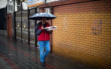 پیش بینی آب و هوا/بارش باران و برف و وزش باد شدید در ۱۵ استان کشور