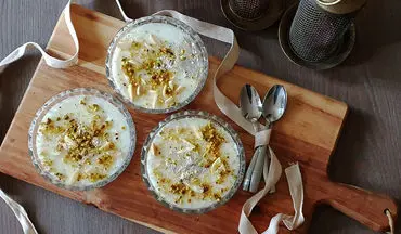 آموزش تهیه فرنی: دسر لطیف و سنتی ایرانی